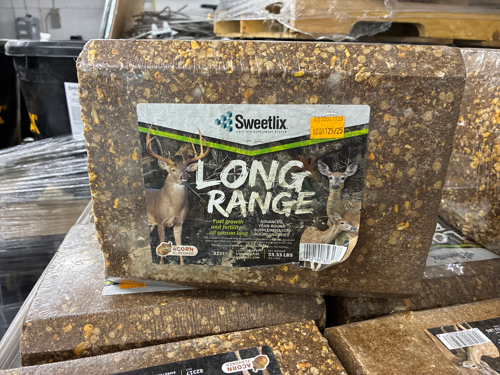 [MAT2858] Bloc Sweetlix Long Range Deer Pressed (15.00 kg)